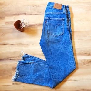Levi's high rise straight jean sz 27